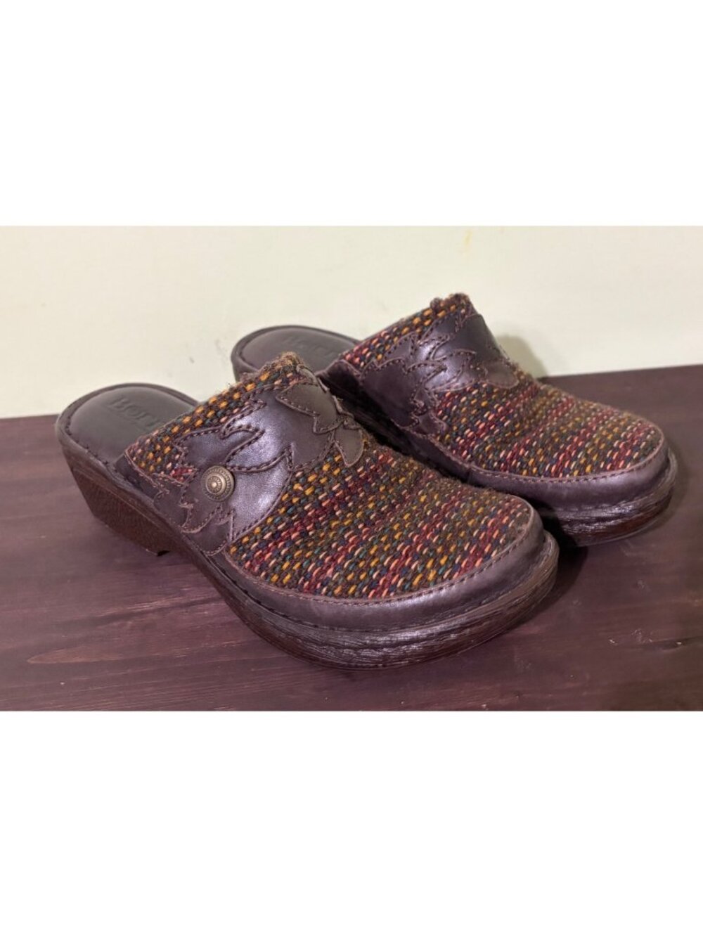 Born Womens Multicolor Woven Leather Mule Clogs Sz 7 Slip-On Shoes U24